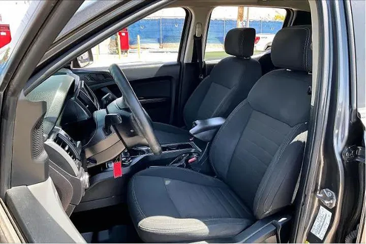 $25090 : Ford Ranger 2019 4x4 XLT 4dr image 8