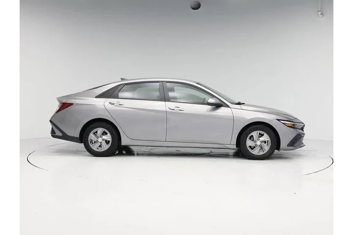 $19998 : Hyundai ELANTRA 2024 SE 4dr image 7
