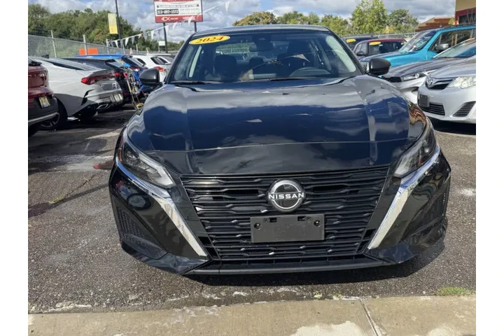 $20995 : 2024 Altima 2.5 SV image 3