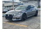 $19990 : Nissan Altima 2022 2.5 SR 4d thumbnail