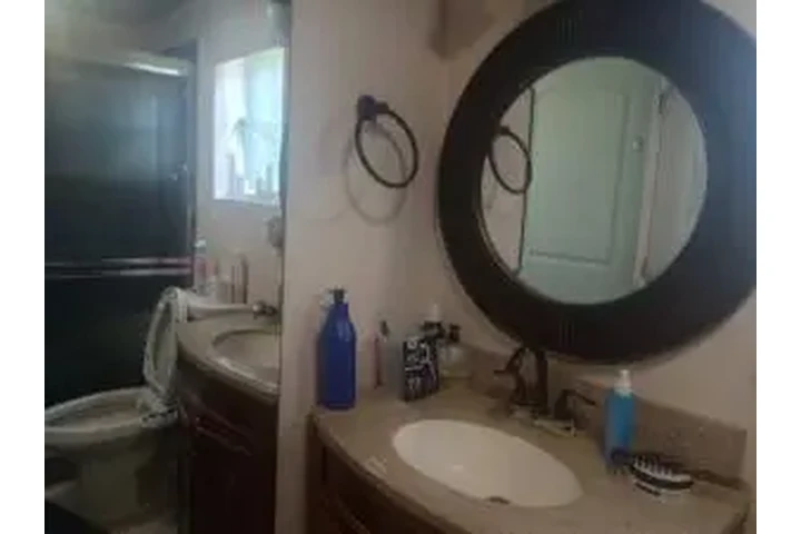 $1650 : Apartamento En Renta. image 1