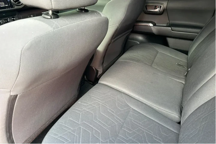 $33900 : Toyota Tacoma 2019 4x4 TRD O image 7