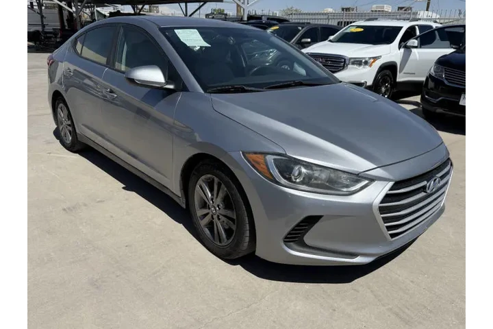 $9900 : 2017 Elantra Limited image 4