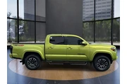 $38995 : Toyota Tacoma 2023 4x4 TRD P thumbnail