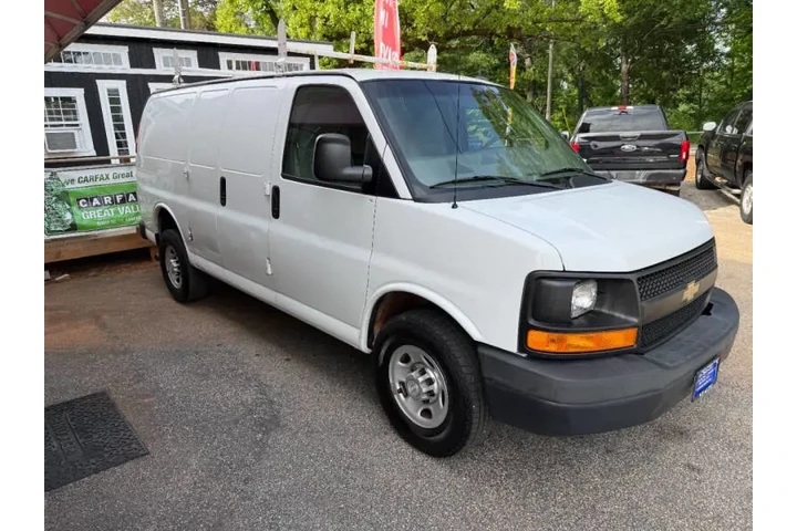 $11999 : 2014 Express 2500 image 4