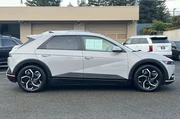 $27990 : Hyundai IONIQ 5 2024 AWD SEL thumbnail