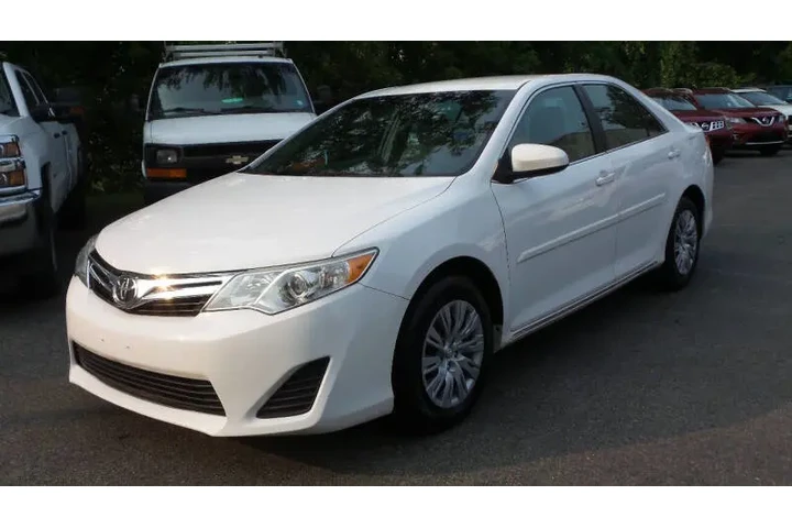 $10900 : 2012 Camry LE image 1