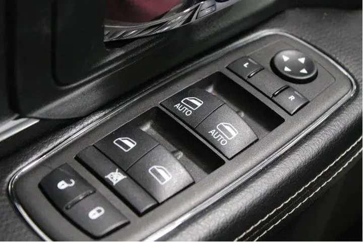 $38971 : Ram 1500 Classic 2024 4x2 Wa image 4