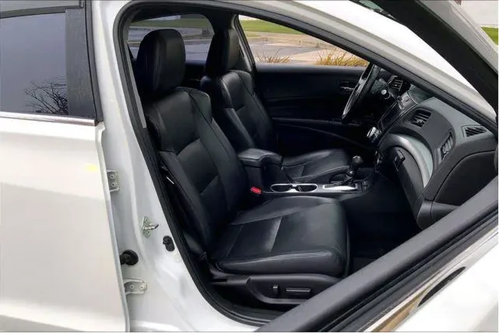 $11985 : Acura ILX 2016 4dr Sedan w/P image 7