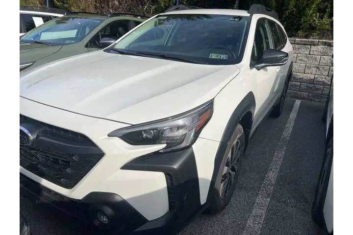 $32500 : Subaru Outback 2025 AWD Prem image 3