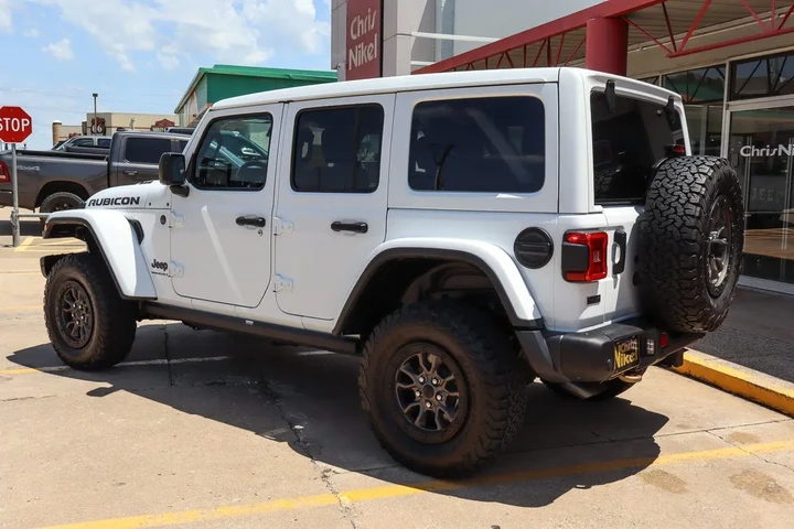 $69988 : 2023 Wrangler Rubicon 392 image 6