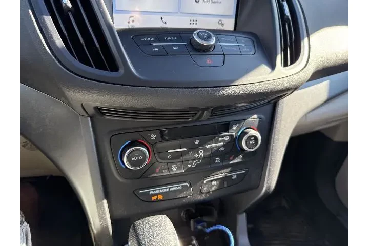 $14869 : Ford Escape 2018 AWD SE 4dr image 10