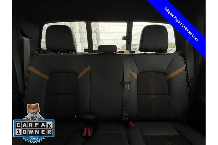 $39998 : GMC Canyon 2024 4x4 AT4 4dr image 6
