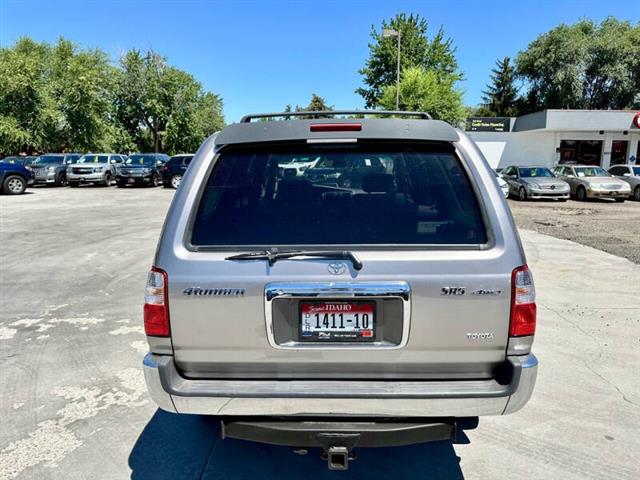 $19950 : 2002 4Runner SR5 image 9