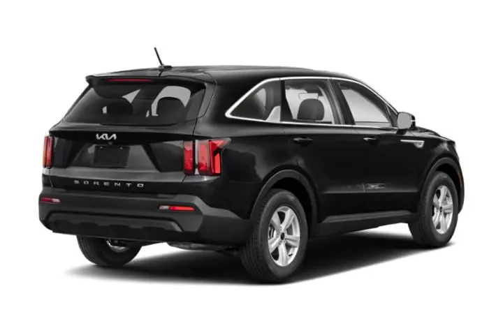 $20775 : Kia Sorento 2022 AWD LX 4dr image 3