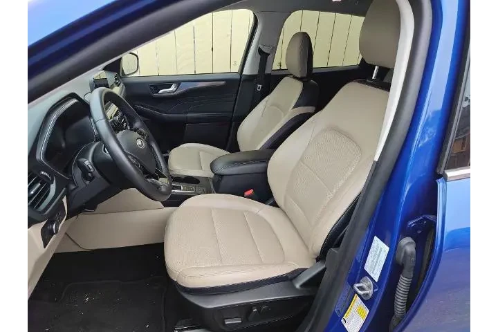 $25650 : Ford Escape 2022 AWD Titaniu image 8