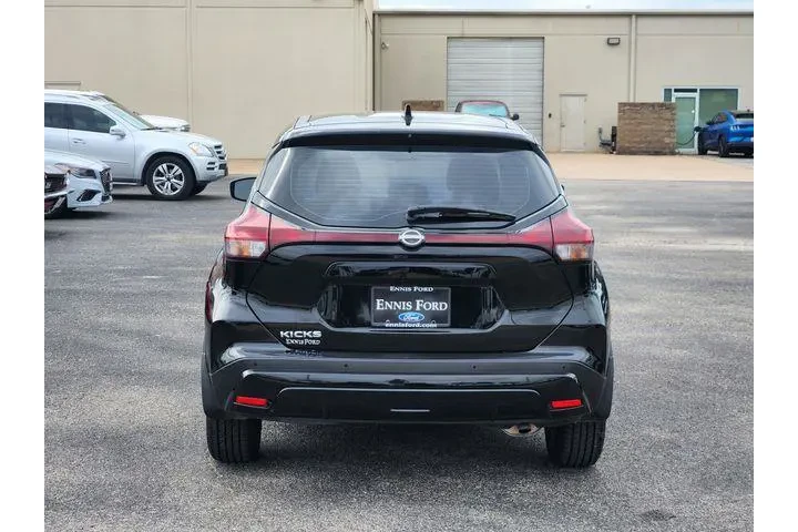 $13595 : Nissan Kicks 2022 S 4dr Cros image 5