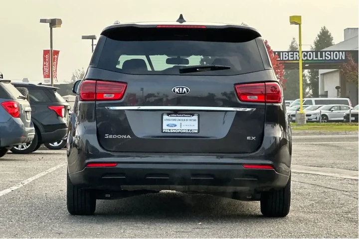 $18995 : Kia Sedona 2021 LX 4dr Mini- image 7