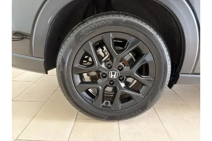 $27132 : Honda HR-V 2024 AWD Sport 4d image 8