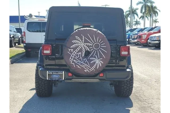 $30990 : Jeep Wrangler Unlimited 2021 image 5