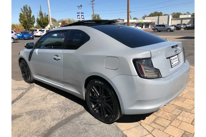 $9990 : 2011 tC Sports Coupe 6-Spd AT image 5