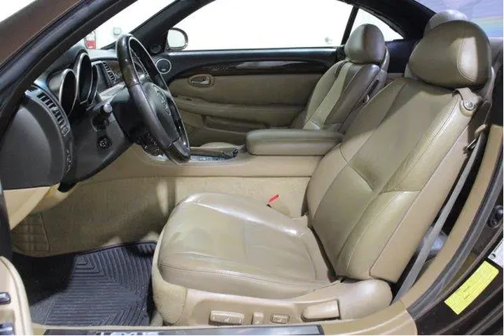$19998 : Lexus SC 430 2006 2dr Conver image 3