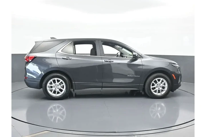 $14791 : Chevrolet Equinox 2023 LT 4d image 7