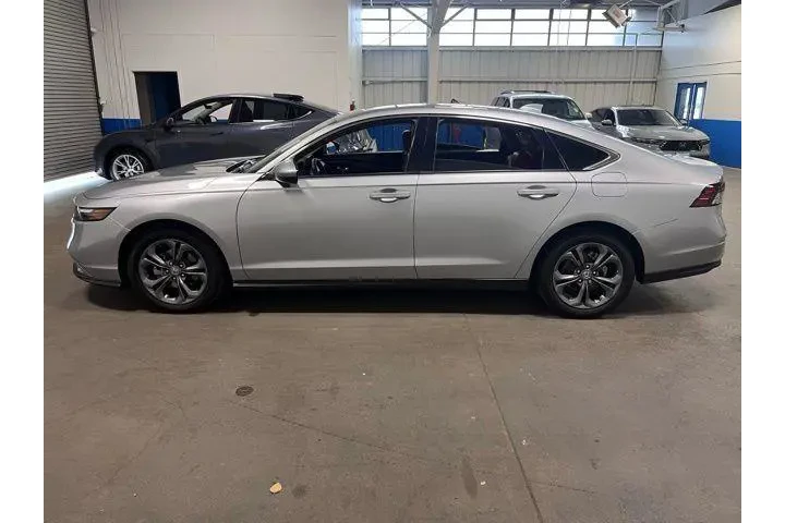 $24910 : Honda Accord 2023 image 5