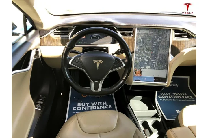 $17990 : 2013 Model S Signature image 8