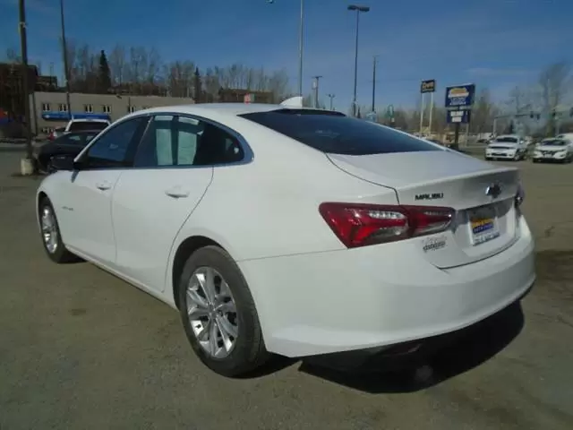 $15995 : 2019 Malibu LT image 6