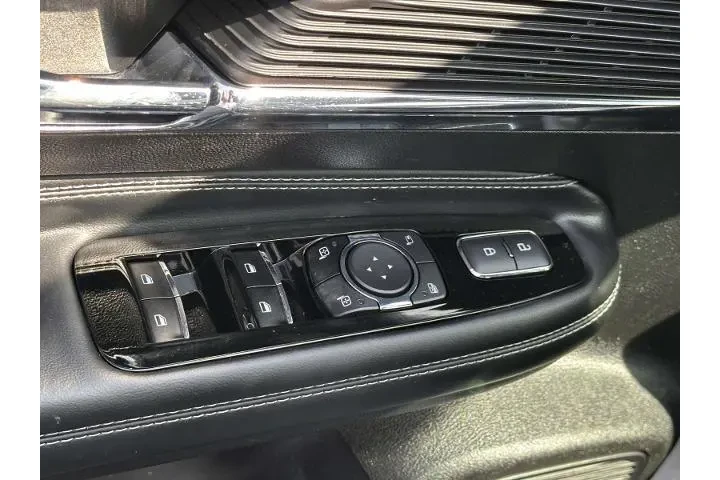 $29990 : Lincoln Corsair 2022 AWD Sta image 9