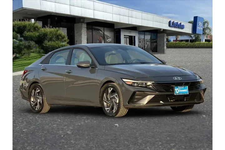 $23999 : Hyundai ELANTRA Hybrid 2025 image 10