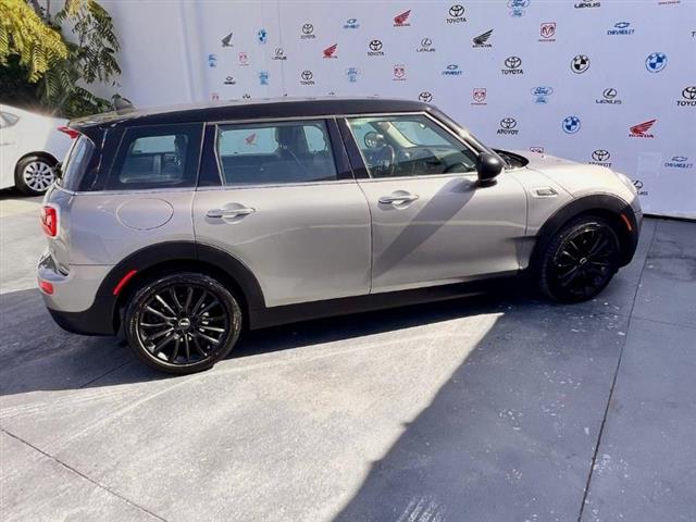 Used 2017 Clubman Cooper FWD image 2