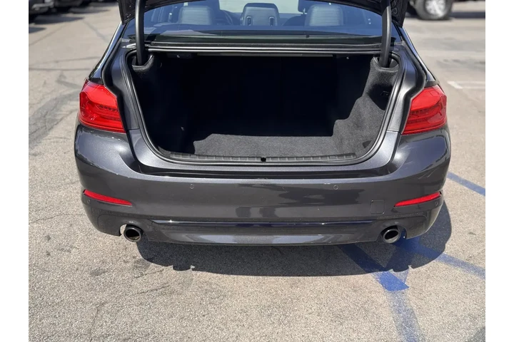 $14992 : BMW 5 Series 2018 530i 4dr S image 10