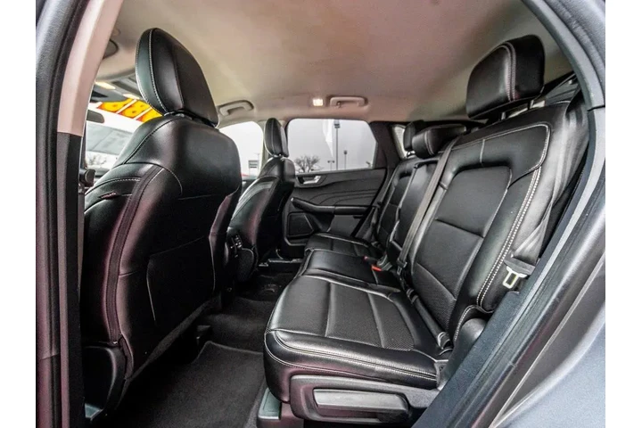 $14485 : Ford Escape 2022 AWD SEL 4dr image 10