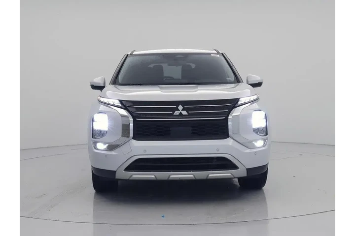 $22998 : Mitsubishi Outlander 2024 AW image 5