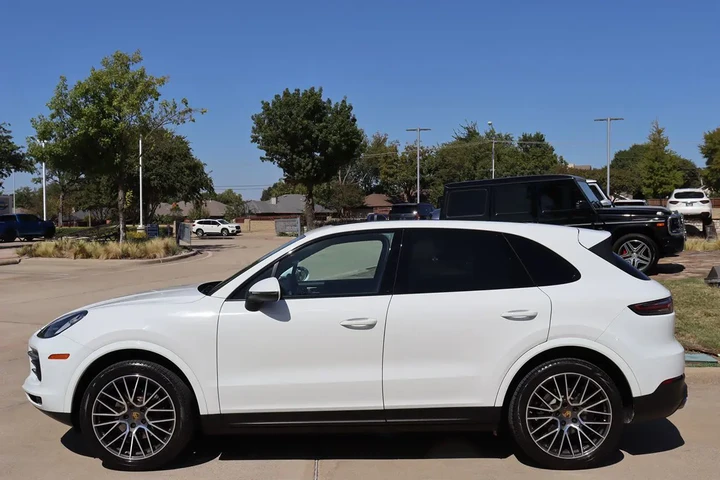 $44810 : 2020 Cayenne image 7