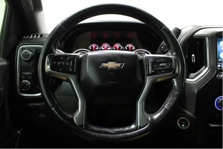$31982 : Chevrolet Silverado 1500 202 image 10
