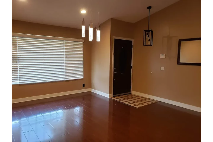 $2050 : Home🗝️in Diamond  Bar📍 image 1