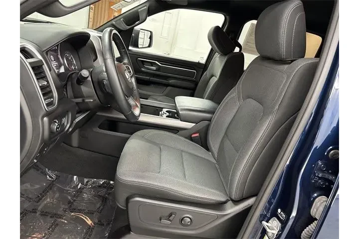 $35500 : Ram 1500 2022 4x4 Big Horn 4 image 3