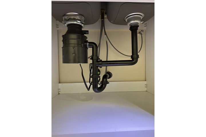 Velasquez plumbing te ofrece ☎ image 5