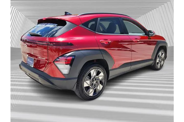 $21487 : Hyundai KONA 2025 SEL 4dr Cr image 6