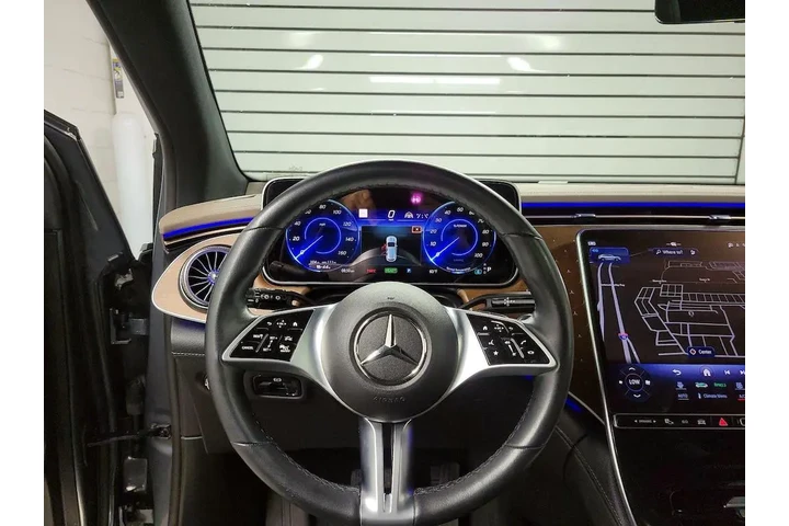 $39998 : Mercedes-Benz EQE 2023 AWD E image 10