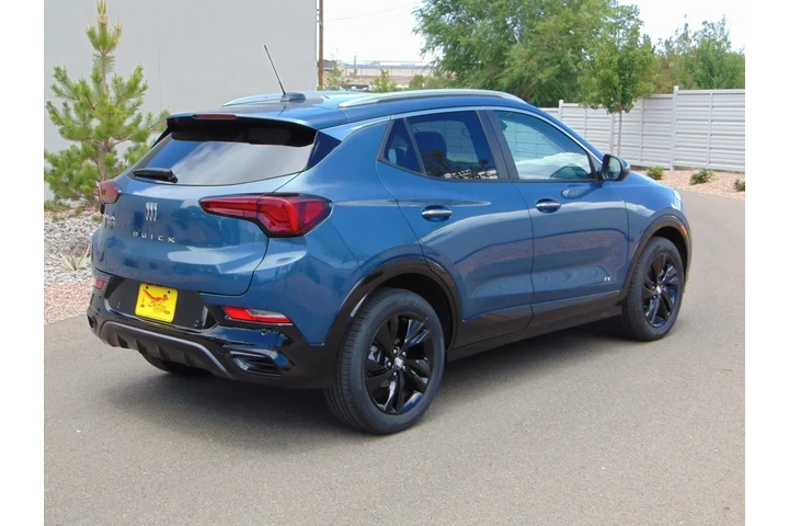 $27774 : 2025 Encore GX Sport Touring image 4