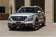 $20980 : Hyundai VENUE 2025 SEL 4dr C thumbnail