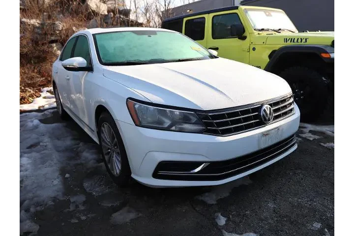 $8997 : Volkswagen Passat 2016 1.8T image 1