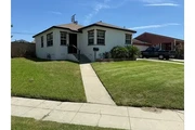 $1800 : UTILITIES INCLUDED/South Gate thumbnail
