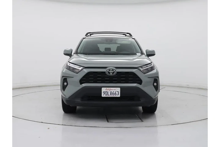 $30998 : Toyota RAV4 2022 XLE Premium image 5