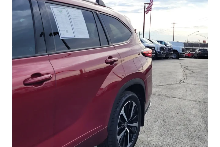 $36000 : Toyota Highlander 2022 XSE 4 image 10