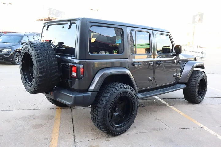 $29988 : 2020 Wrangler Unlimited Sahar image 5